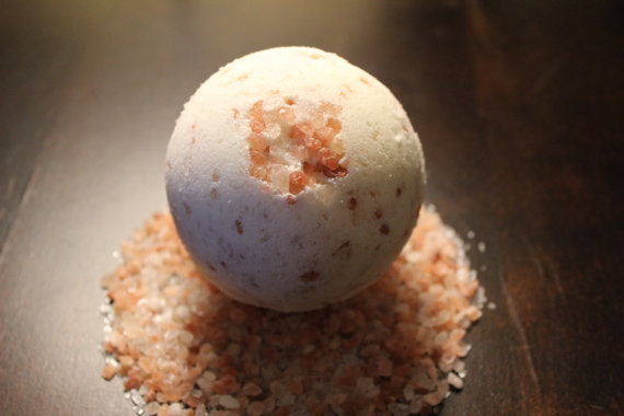 Organic Detox Bath Bomb | Natural Body Cleansing, Uplifting Essential Oils, and Bath Salt Infusion